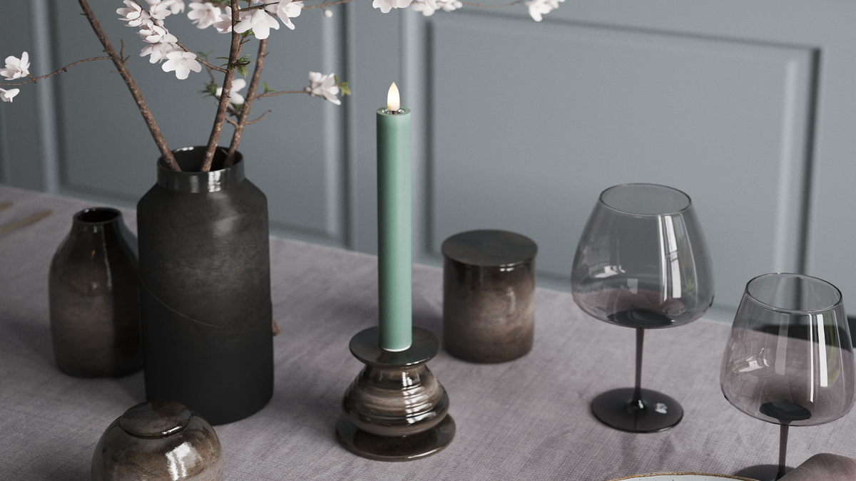 LED Dinner candle With lifelike LED flame
