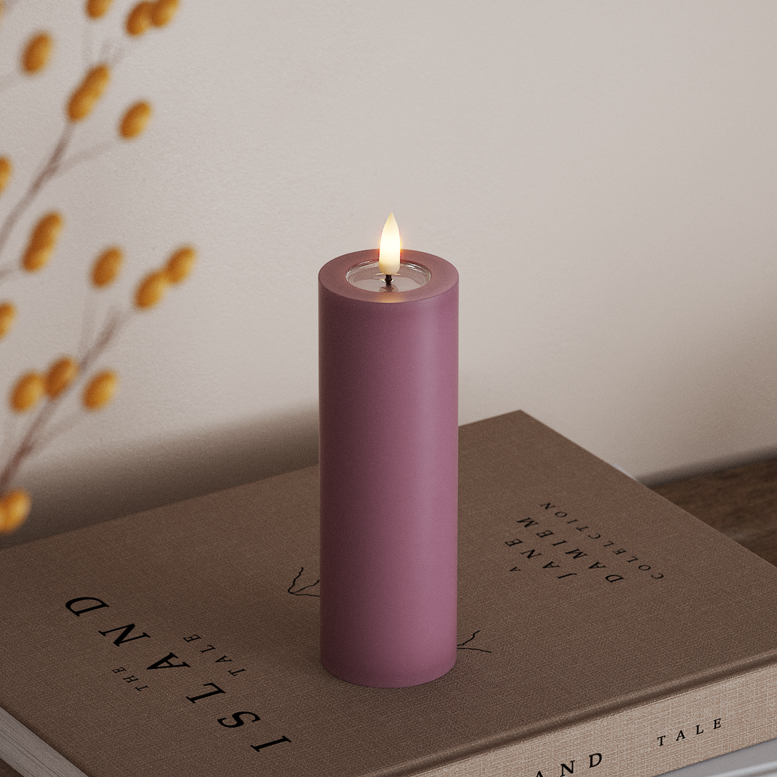 Deluxe Homeart LED Pillar candle Ø 5 x 15 cm Light Purple LED Pillar candle 4