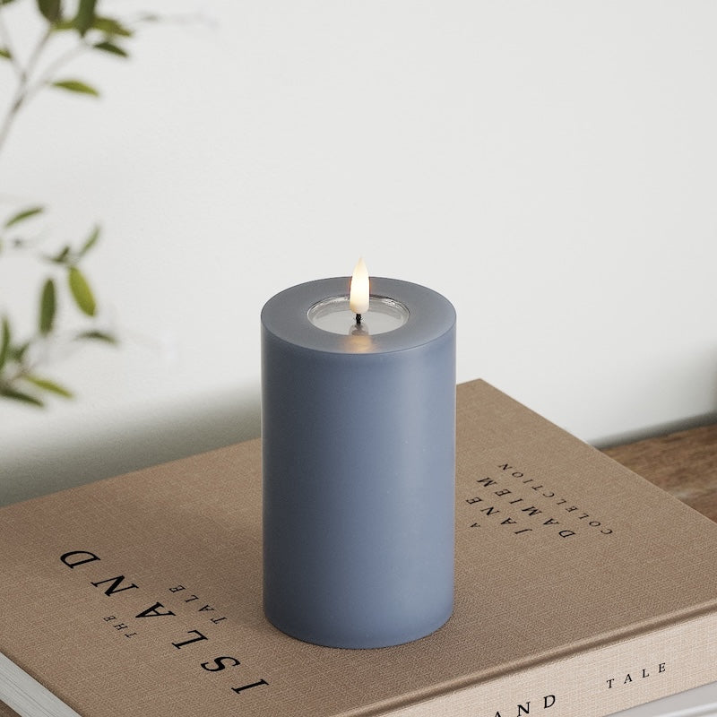 Deluxe Homeart LEDs Vela pilar Ø 7,5 x 12,5 cm Azul gelo