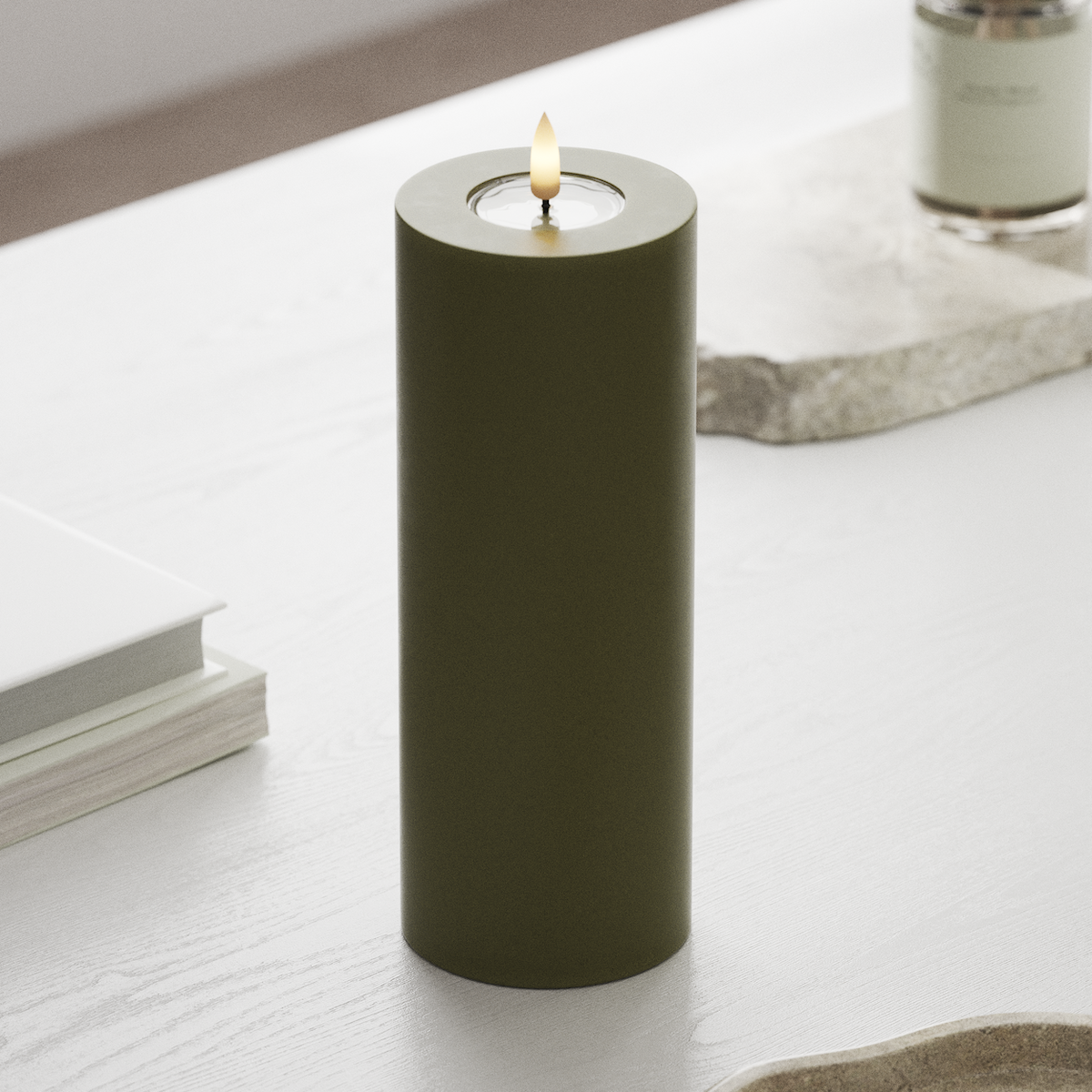 Deluxe Homeart LED Pillar candle Ø 7.5 x 20 cm Olive Green LED Pillar candle 1