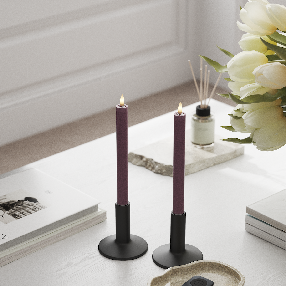 Deluxe Homeart LED Dinner candle 2 pieces, Ø 2 x 24 cm Light Purple LED Dinner candle 1
