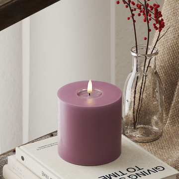 Deluxe Homeart LED Bloklys Ø 10 x 10 cm Lyslilla LED bloklys 4