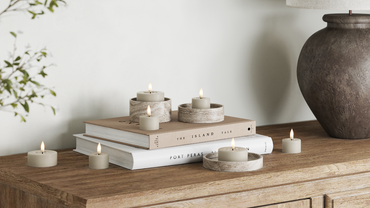 Natural faith LED Jumbo Tealight candle With Wetlook ™ design