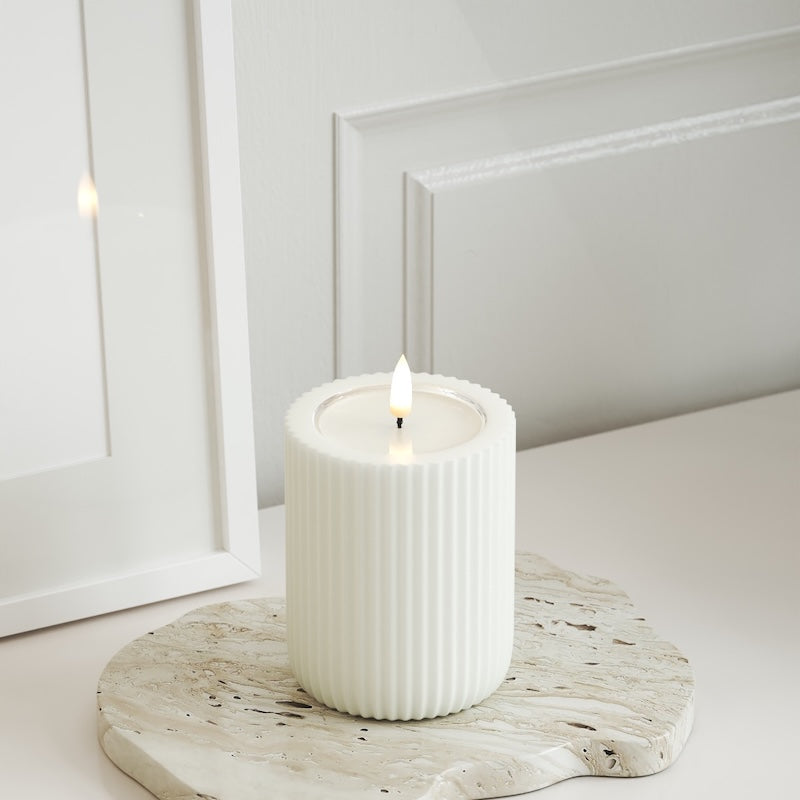 Unique Candles Unique LED Ribbed candle D 8 x 10 cm White